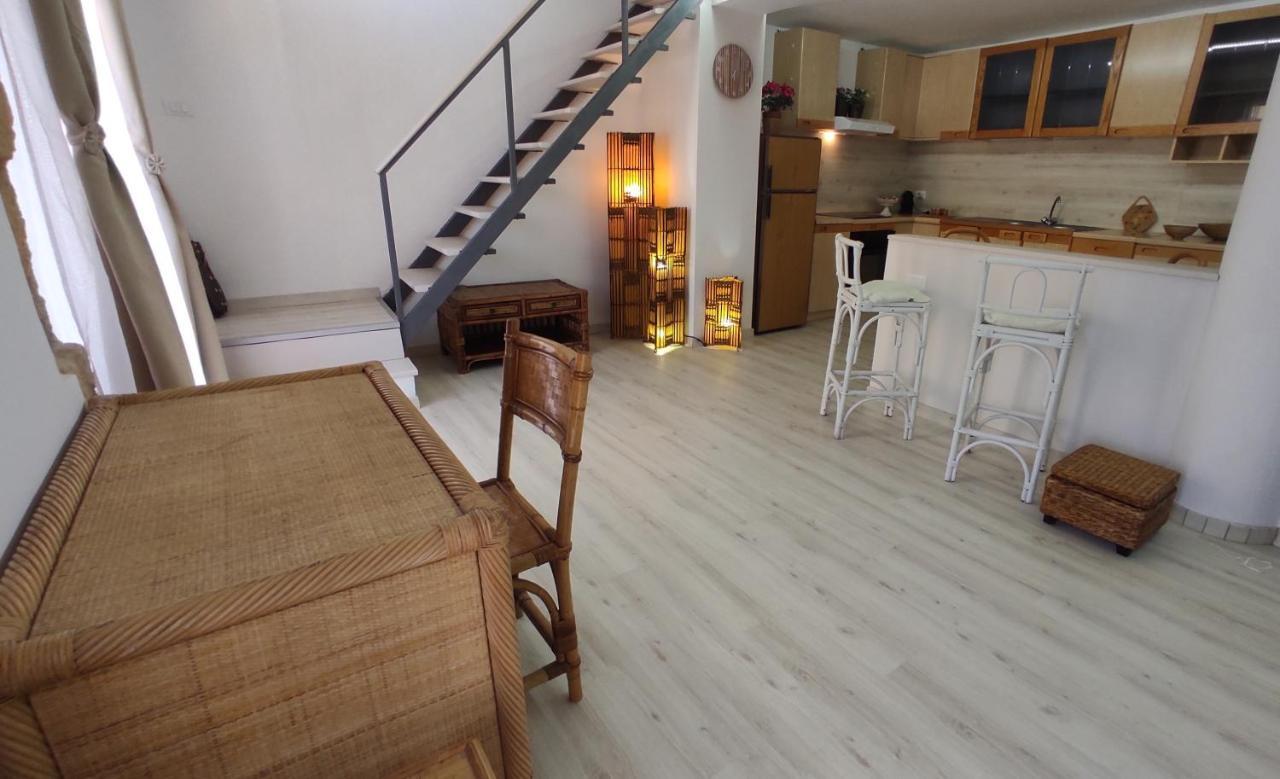 Greek Temple Apartment อากริเจนโต ภายนอก รูปภาพ