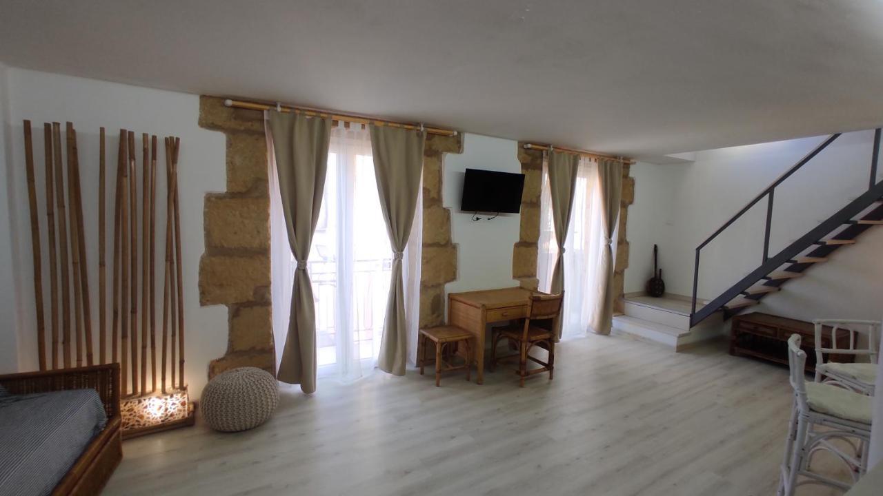Greek Temple Apartment อากริเจนโต ภายนอก รูปภาพ